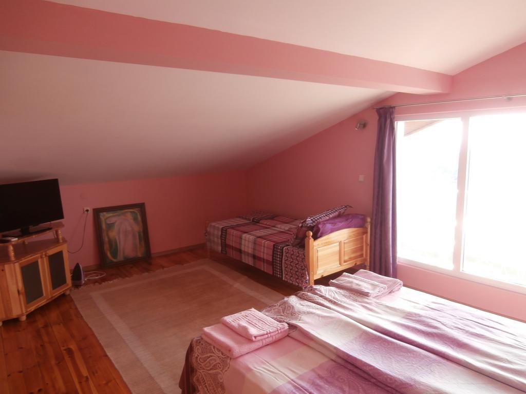 Apartments In House Silent Nature Sandanski Quarto foto